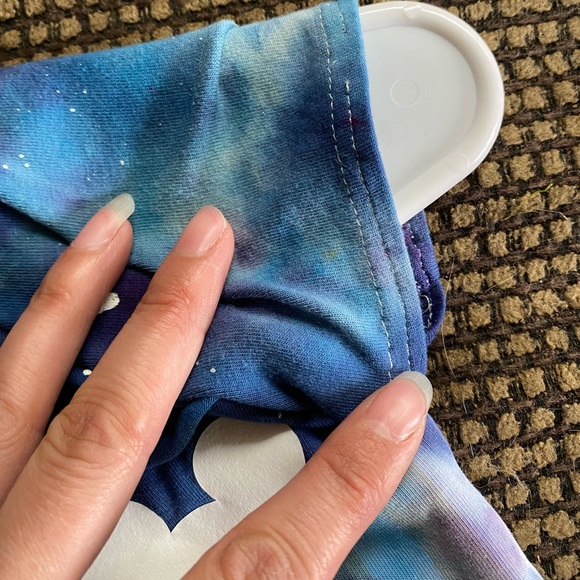 💫 Custom Galaxy Glow in the Dark Disney RAG - Picture 7 of 7